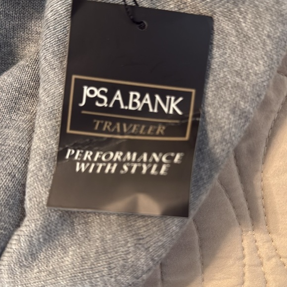 🌹 NWT:JOS A. BANK TRAVELER V NECK SWEATER - Picture 6 of 6